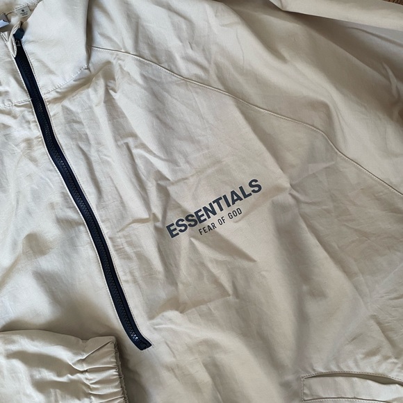 Essentials Pullover Windbreaker - Picture 2 of 2
